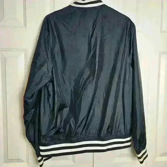 Champion Navy and White Windbreaker Jacket Men's Size Large - Picture 5 of 9